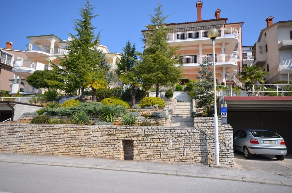 Apartments Slavica Rabac Eksteriør billede