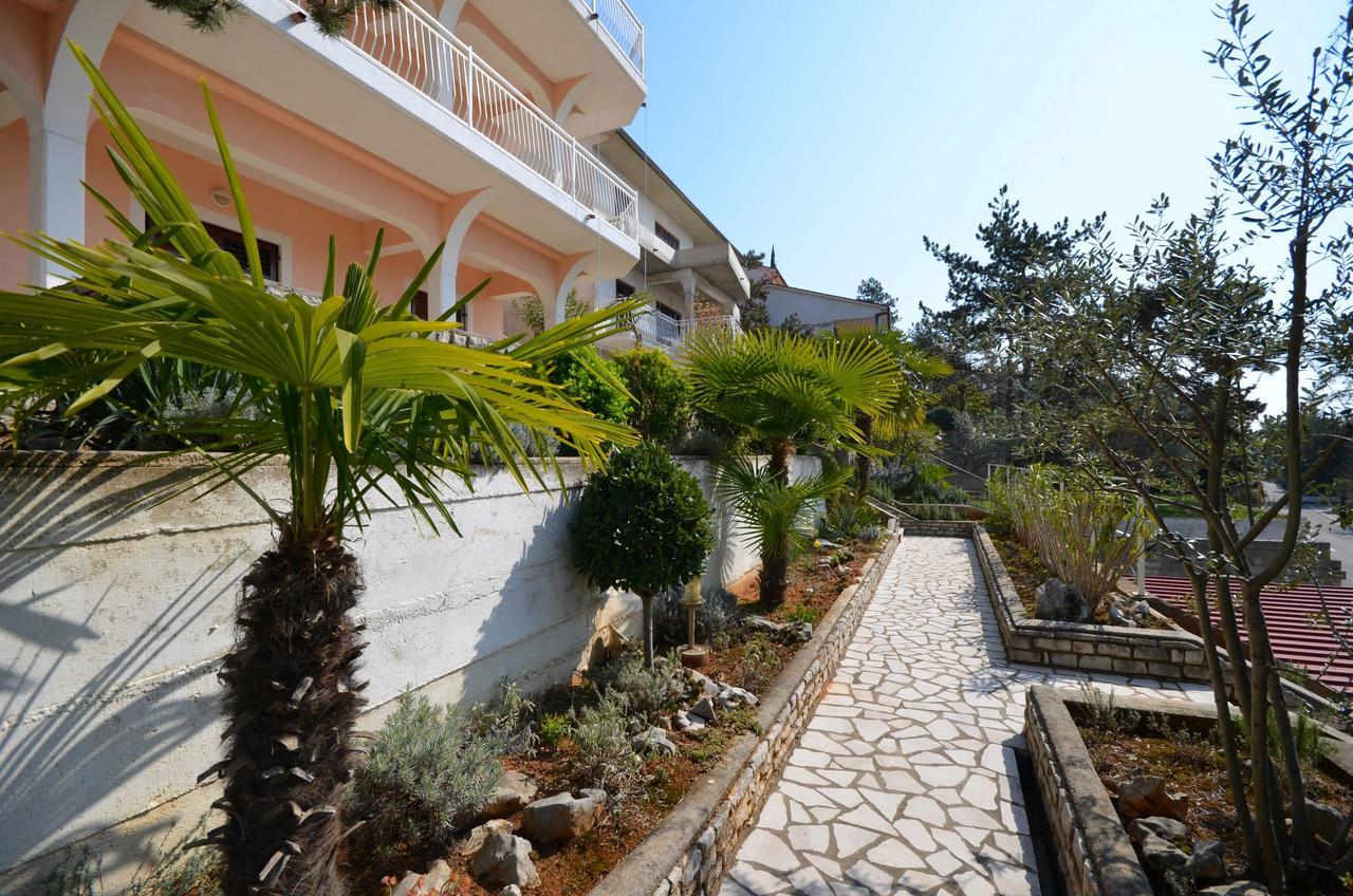 Apartments Slavica Rabac Eksteriør billede