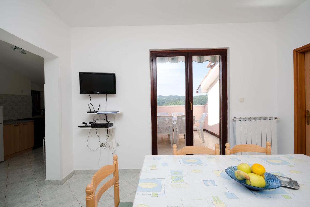 Apartments Slavica Rabac Eksteriør billede
